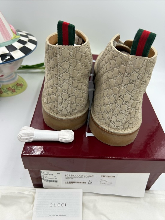 Men\'s Gucci suede GG embossed desert boots in oatmeal size 11 made in Italy main image 8